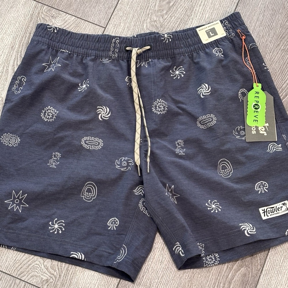 Howler Brothers Boardshorts Gray Mementos Deep Set Mens Large New Summer Casual